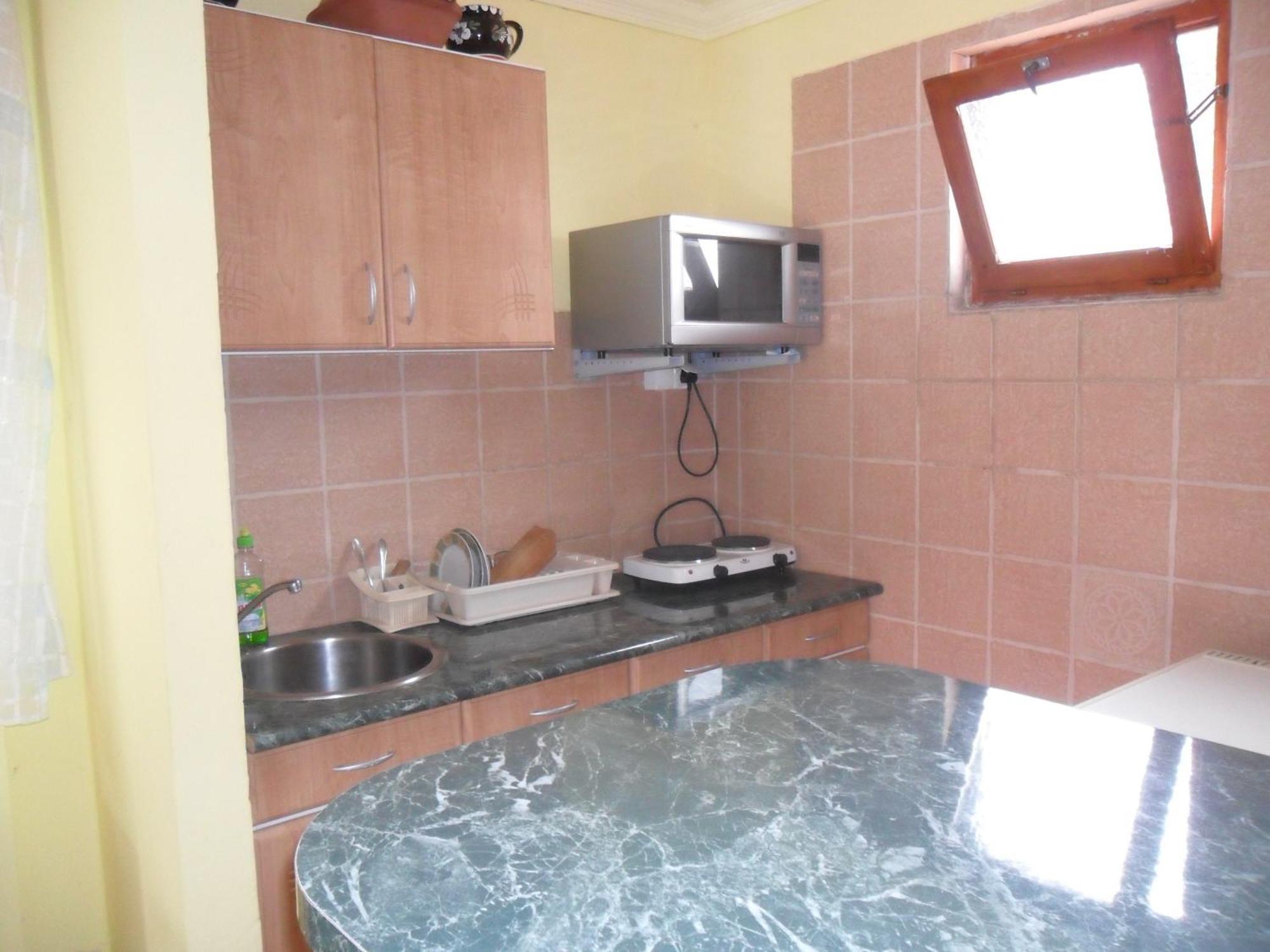 Emese Apartman Hajdúszoboszló Buitenkant foto