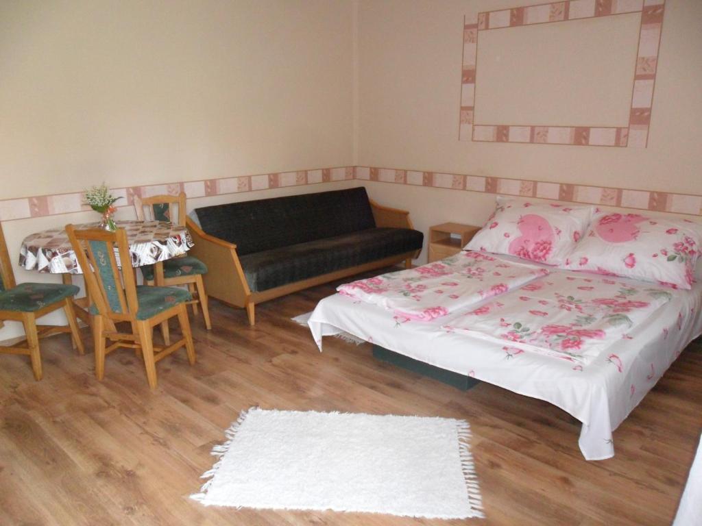 Emese Apartman Hajdúszoboszló Kamer foto